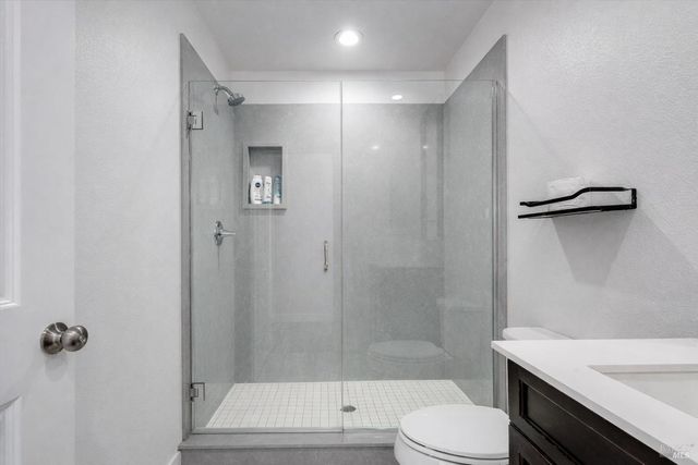 2521 Barley Ln, Santa Rosa, CA 95403