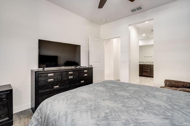 2521 Barley Ln, Santa Rosa, CA 95403