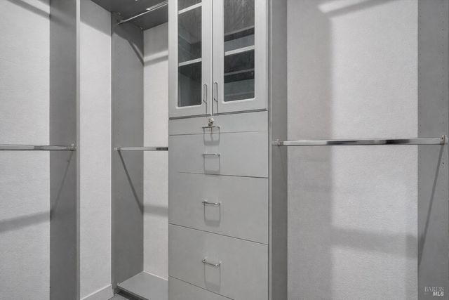 2521 Barley Ln, Santa Rosa, CA 95403