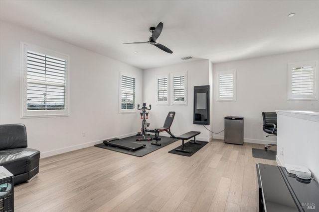 2521 Barley Ln, Santa Rosa, CA 95403