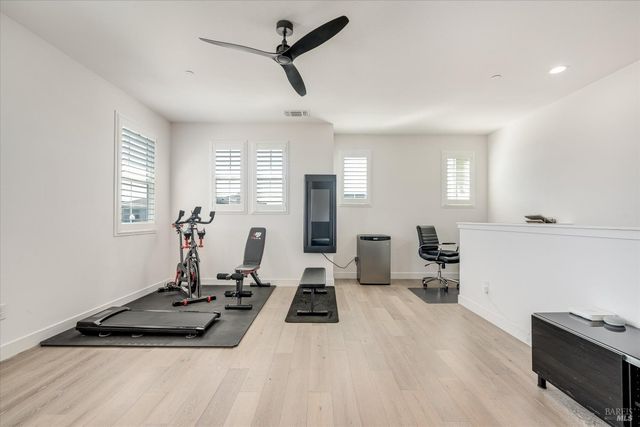 2521 Barley Ln, Santa Rosa, CA 95403