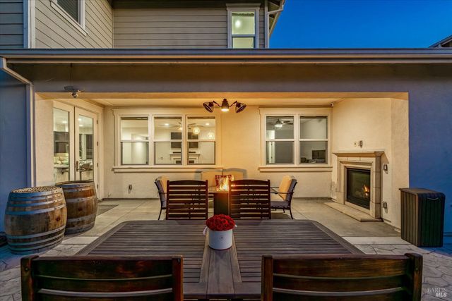 2521 Barley Ln, Santa Rosa, CA 95403