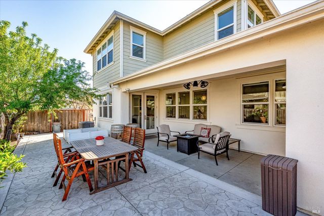 2521 Barley Ln, Santa Rosa, CA 95403