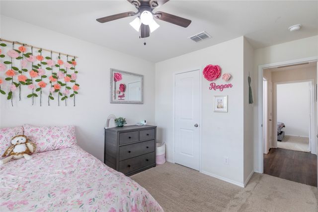 452 Falling Star Drive, Fort Worth, TX 76052