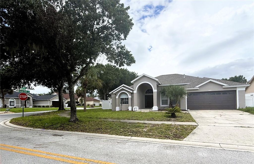 16123 DOGWOOD HILL STREET, Clermont, FL 34714