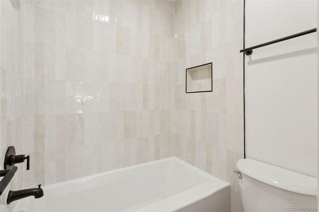 7373 W Florida Avenue H, Lakewood, CO 80232