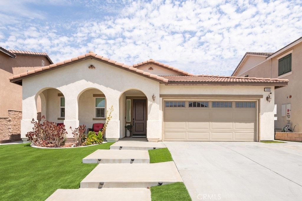 15686 Parry Peak Drive, Fontana, CA 92336