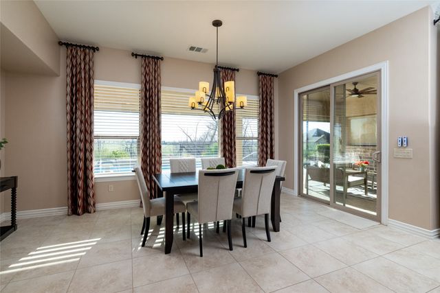 11517 Parkcrest Drive, Denton, TX 76207