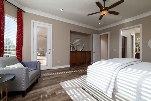 11517 Parkcrest Drive, Denton, TX 76207