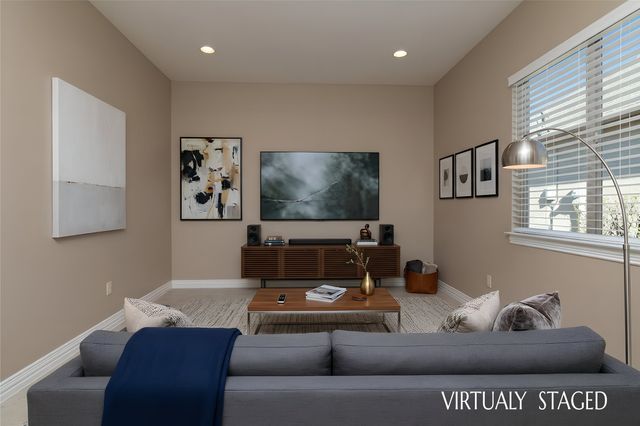 11517 Parkcrest Drive, Denton, TX 76207