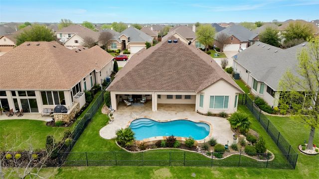 11517 Parkcrest Drive, Denton, TX 76207