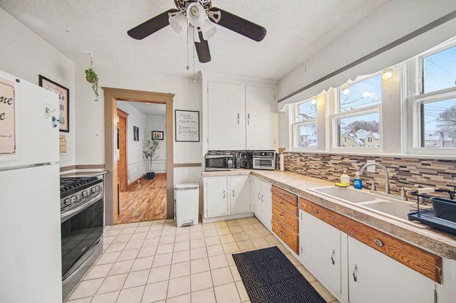 617 Union Street, Jackson, MI 49203