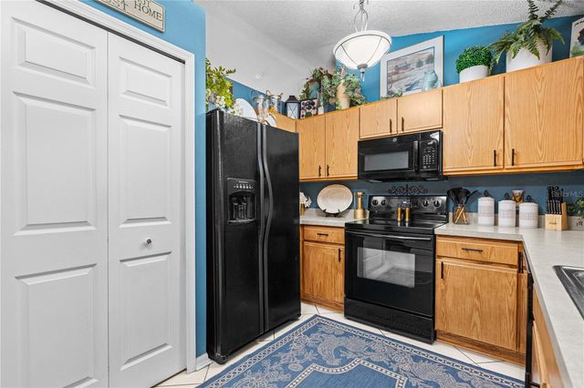 8 ZIEGFELD PLACE, Palm Coast, FL 32164