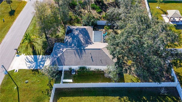 8 ZIEGFELD PLACE, Palm Coast, FL 32164