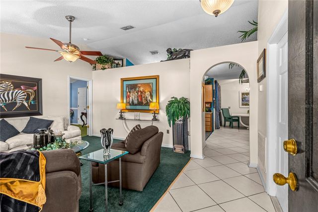 8 ZIEGFELD PLACE, Palm Coast, FL 32164