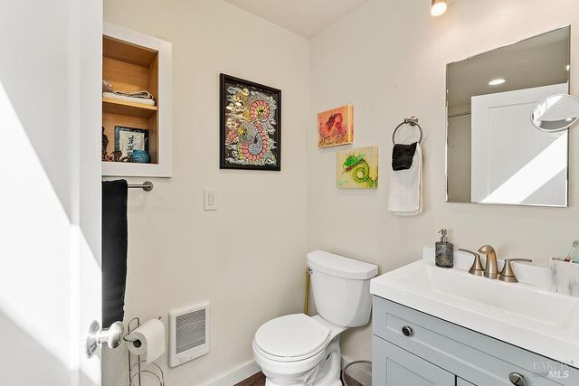 17140 116 Hwy, Guerneville, CA 95446