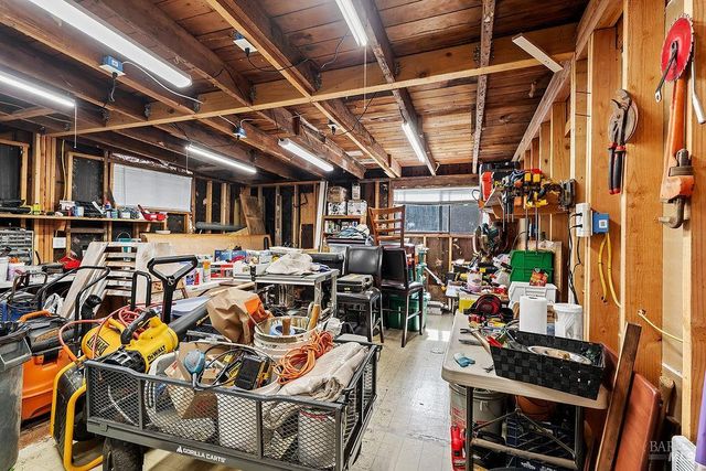 17140 116 Hwy, Guerneville, CA 95446