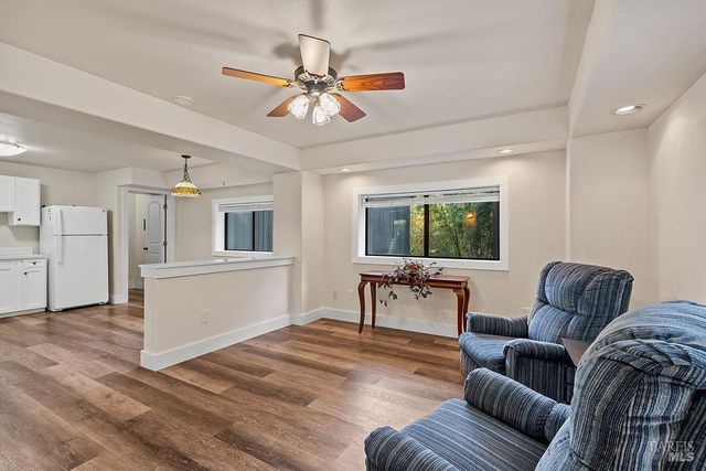 17140 116 Hwy, Guerneville, CA 95446