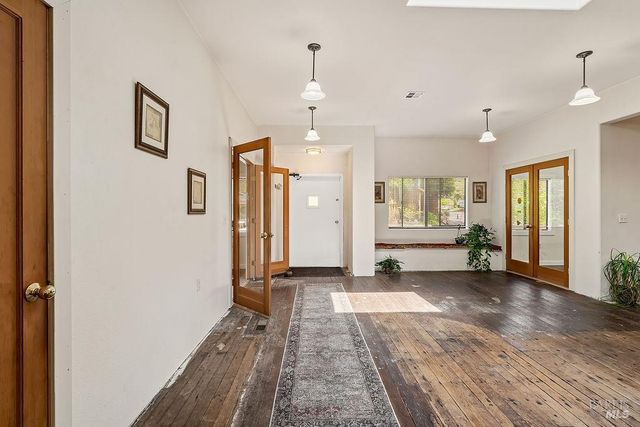 17140 116 Hwy, Guerneville, CA 95446