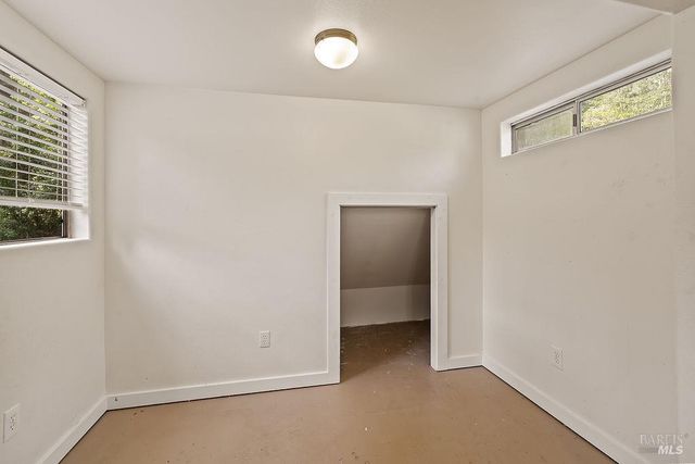 17140 116 Hwy, Guerneville, CA 95446