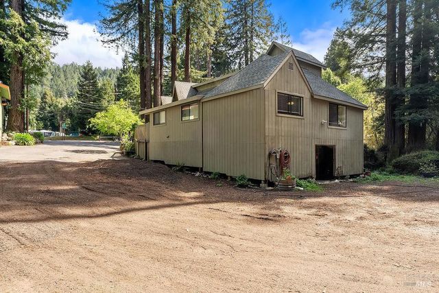17140 116 Hwy, Guerneville, CA 95446
