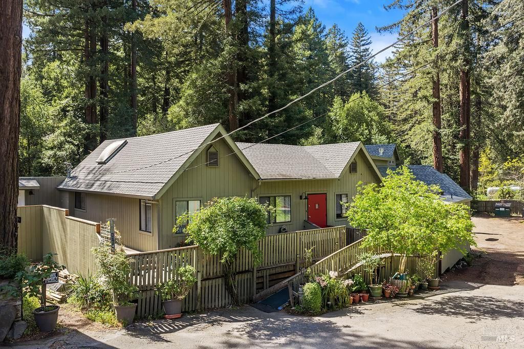 17140 116 Hwy, Guerneville, CA 95446