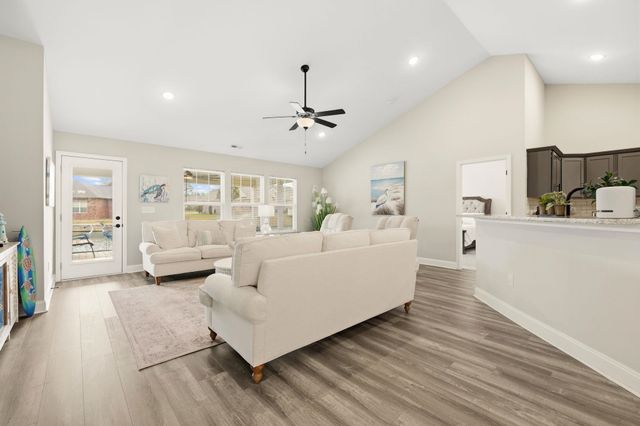 625 Tarrent St., Longs, SC 29568