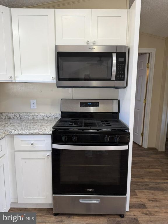 Image 10 of property listing at 2215 BIGLERVILLE RD #LOT 55, Gettysburg, PA 17325
