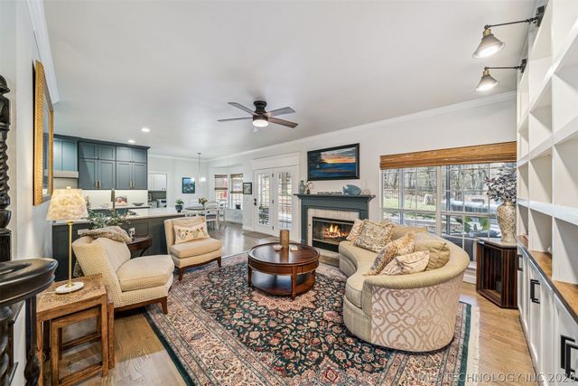 12511 S 18th Circle E, Jenks, OK 74037