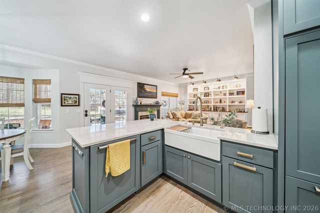 12511 S 18th Circle E, Jenks, OK 74037