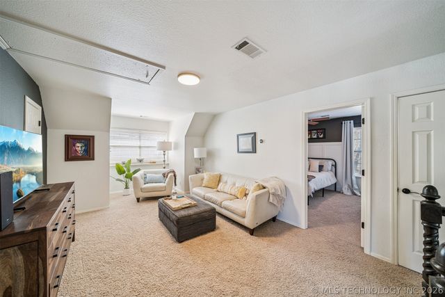 12511 S 18th Circle E, Jenks, OK 74037