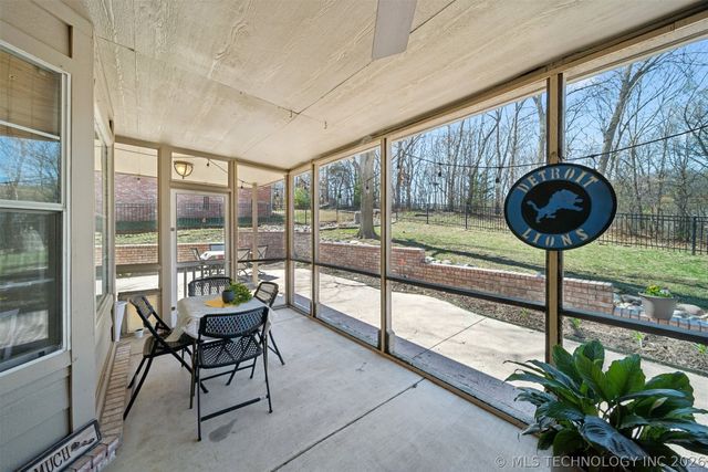 12511 S 18th Circle E, Jenks, OK 74037