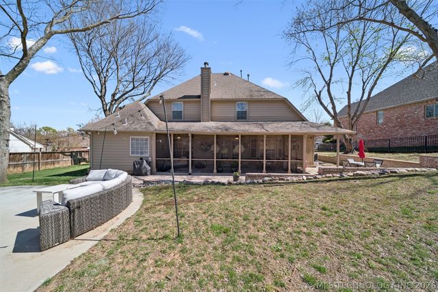 12511 S 18th Circle E, Jenks, OK 74037
