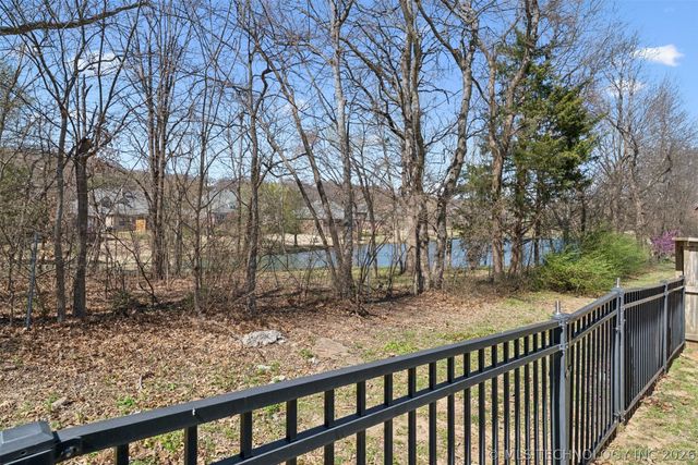 12511 S 18th Circle E, Jenks, OK 74037