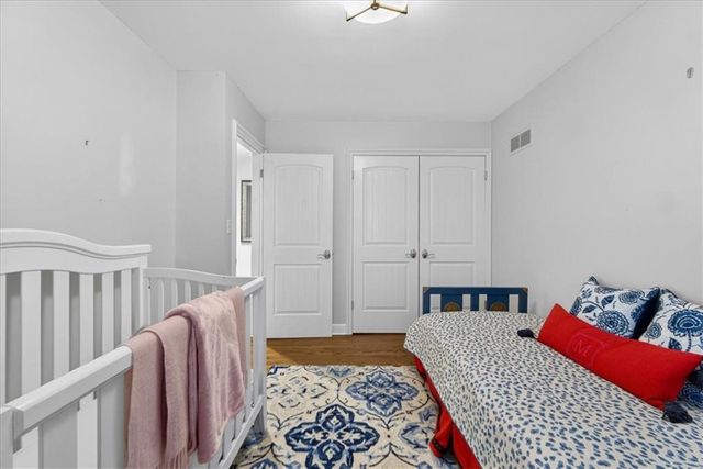 3800 W 84th Terrace, Prairie Village, KS 66206