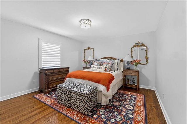 3800 W 84th Terrace, Prairie Village, KS 66206