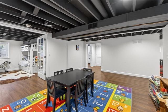 3800 W 84th Terrace, Prairie Village, KS 66206