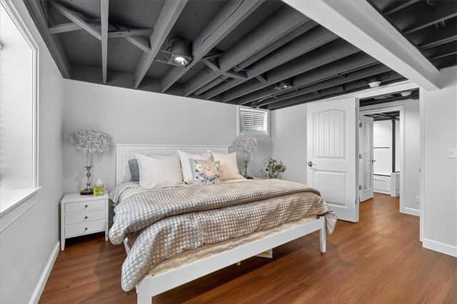 3800 W 84th Terrace, Prairie Village, KS 66206