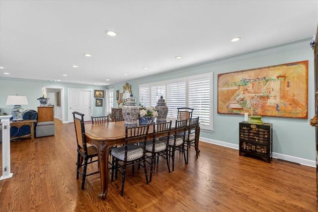 3800 W 84th Terrace, Prairie Village, KS 66206