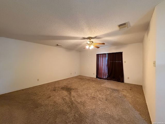 8349 MORNING GRV, Converse, TX 78109