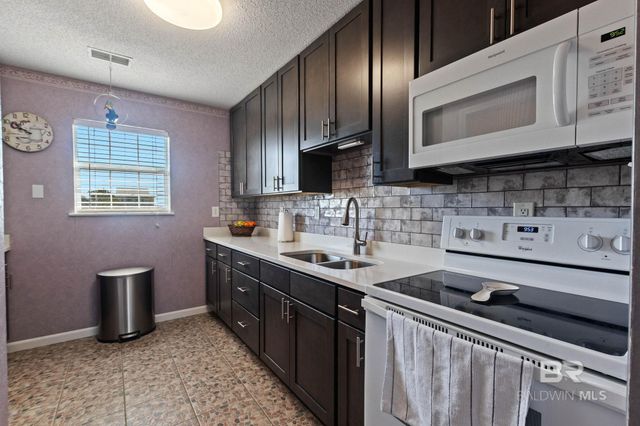 475 Kinzalow Lane, Gulf Shores, AL 36542