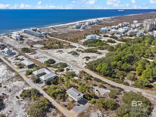 475 Kinzalow Lane, Gulf Shores, AL 36542