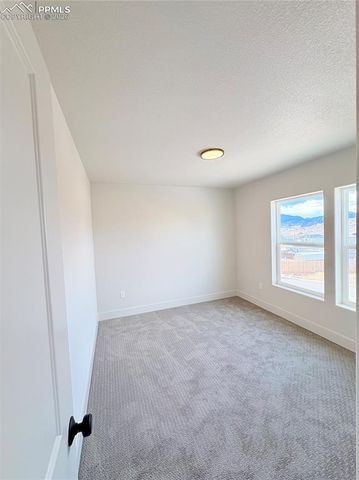 810 Keystone Loop, Canon City, CO 81212