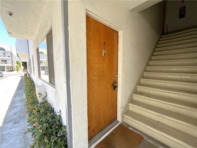 1933 Pelham Avenue 3, Los Angeles, CA 90025