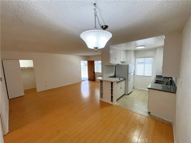 1933 Pelham Avenue 3, Los Angeles, CA 90025