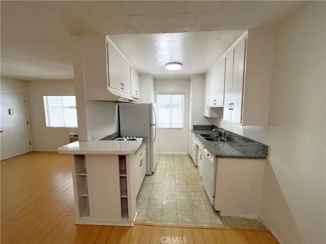 1933 Pelham Avenue 3, Los Angeles, CA 90025