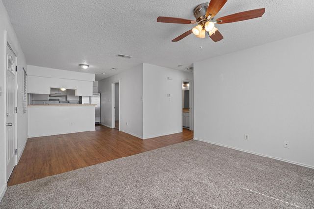 5501 Spring Meadow RD B, Austin, TX 78744