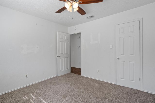 5501 Spring Meadow RD B, Austin, TX 78744