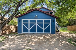 5501 Spring Meadow RD B, Austin, TX 78744