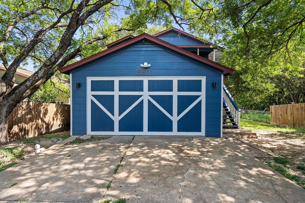 5501 Spring Meadow RD B, Austin, TX 78744